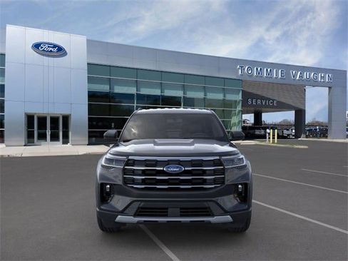 New 2025 Ford Explorer Active w/ Active Comfort Package image 6