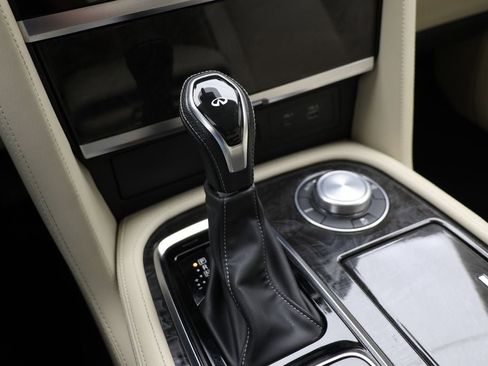 Used 2024 INFINITI QX80 Luxe w/ Cargo Package image 27