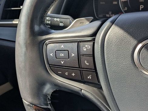 Used 2019 Lexus ES 350 w/ Premium Package FWD image 21