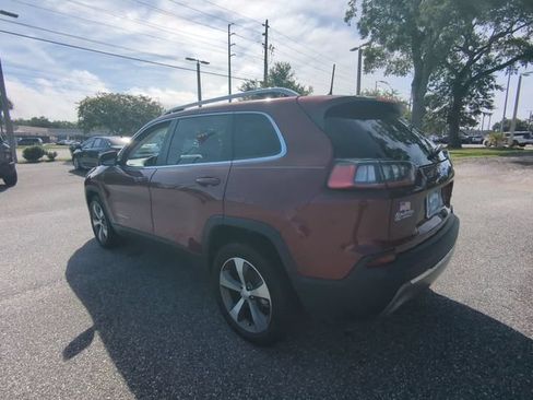 Used 2020 Jeep Cherokee Limited w/ Technology Group FWD image 7