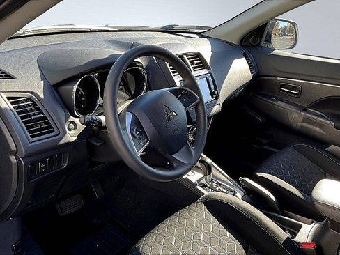 New 2025 Mitsubishi Outlander Sport ES image 8