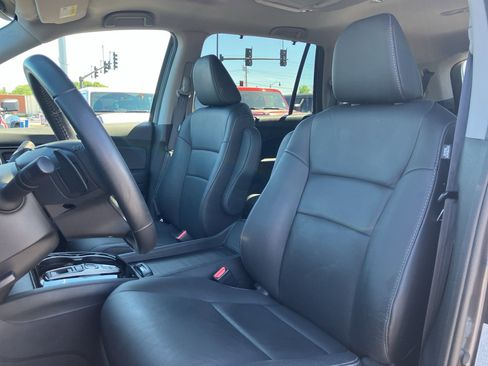 Used 2022 Honda Pilot Touring image 29