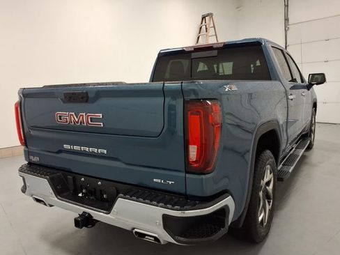 Used 2024 GMC Sierra 1500 SLT w/ SLT Premium Plus Package AWD/4WD image 3