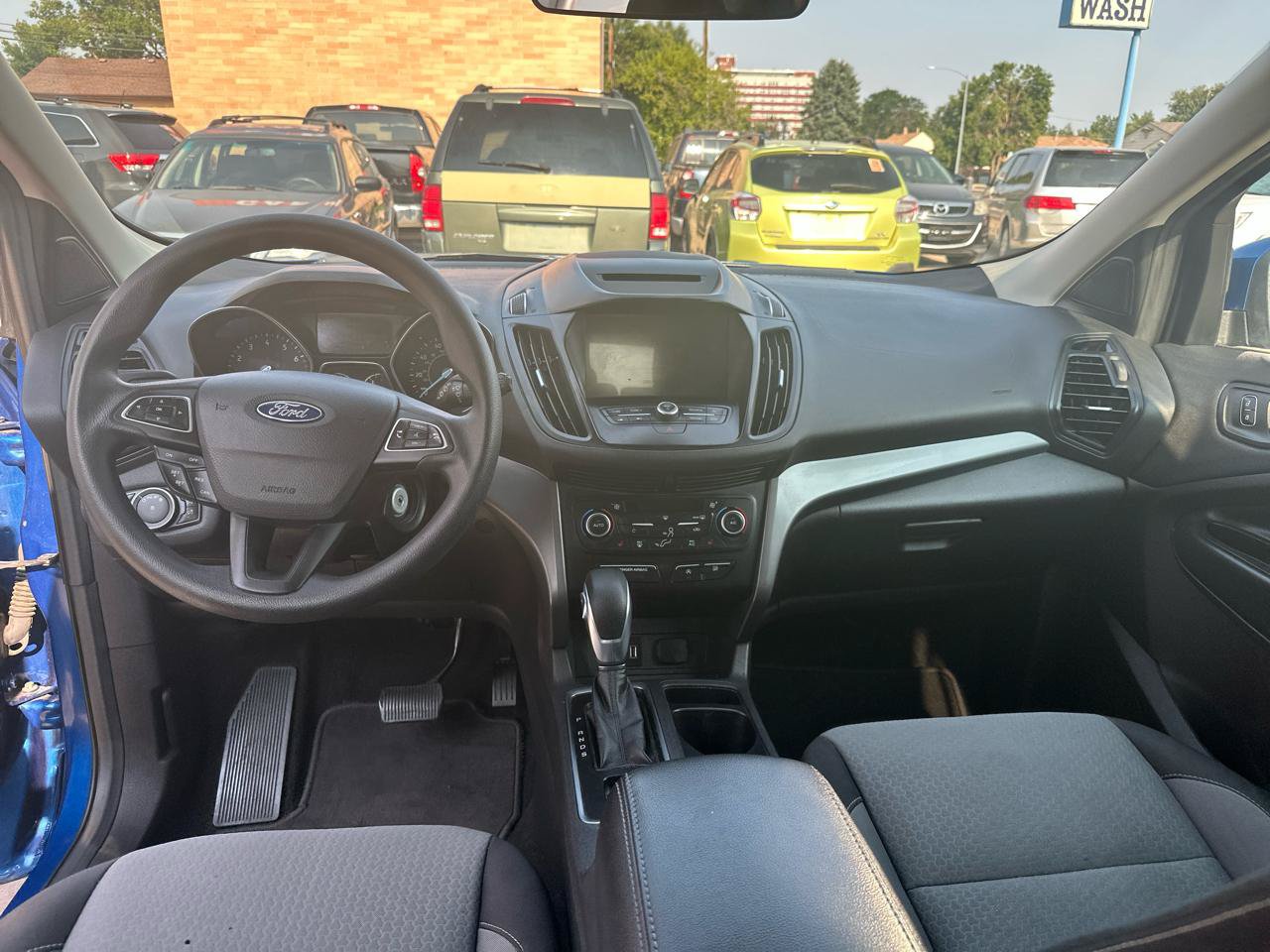 Used 2018 Ford Escape SE w/ SE Sync 3 Package FWD image 13