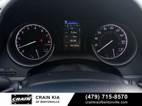 Used 2022 Toyota Camry SE FWD image 14