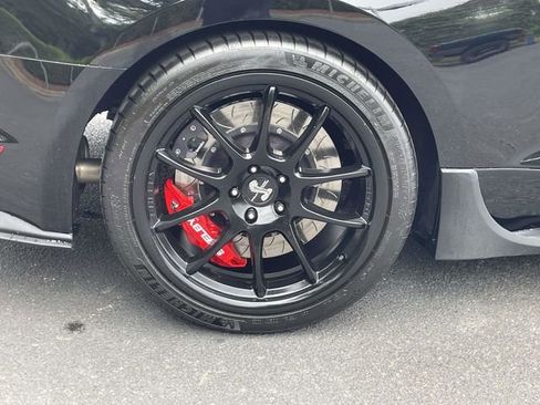 Used 2022 Ford Mustang GT Premium w/ GT Performance Package RWD image 36