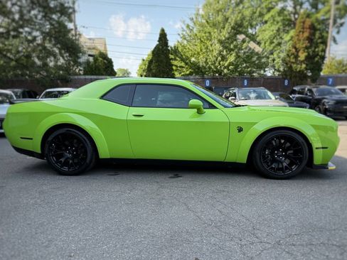 Used 2023 Dodge Challenger SRT Hellcat RWD image 4