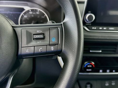 Certified 2024 Nissan Rogue SV AWD/4WD image 21