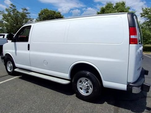 Certified 2024 Chevrolet Express 2500 w/ Driver Convenience Package RWD image 6
