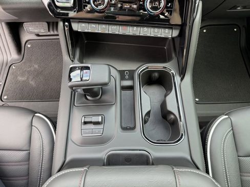 Used 2026 GMC Sierra 1500 AT4X image 19