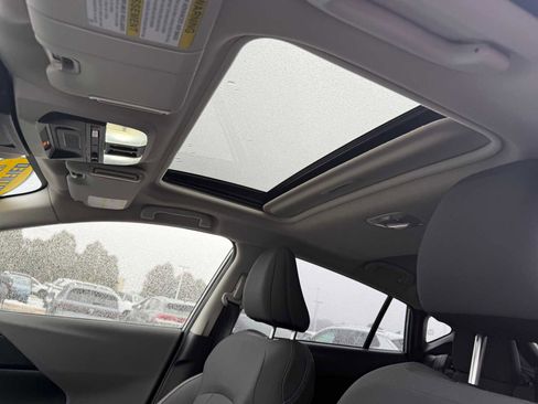 Certified 2025 Subaru Crosstrek 2.0i Premium image 14