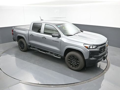 Used 2025 Chevrolet Colorado W/T w/ WT Custom Package image 47