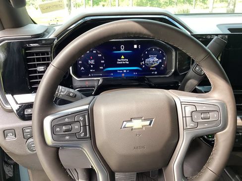 New 2026 Chevrolet Silverado 2500 LTZ w/ LTZ Plus Package AWD/4WD image 34