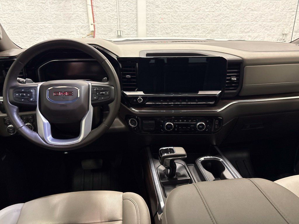 Used 2025 GMC Sierra 1500 SLT w/ SLT Premium Package AWD/4WD image 14