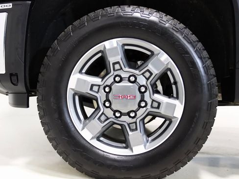 Used 2025 GMC Sierra 3500 SLT w/ SLT Premium Package image 90