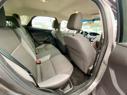 Used 2012 Ford Focus SE image 10