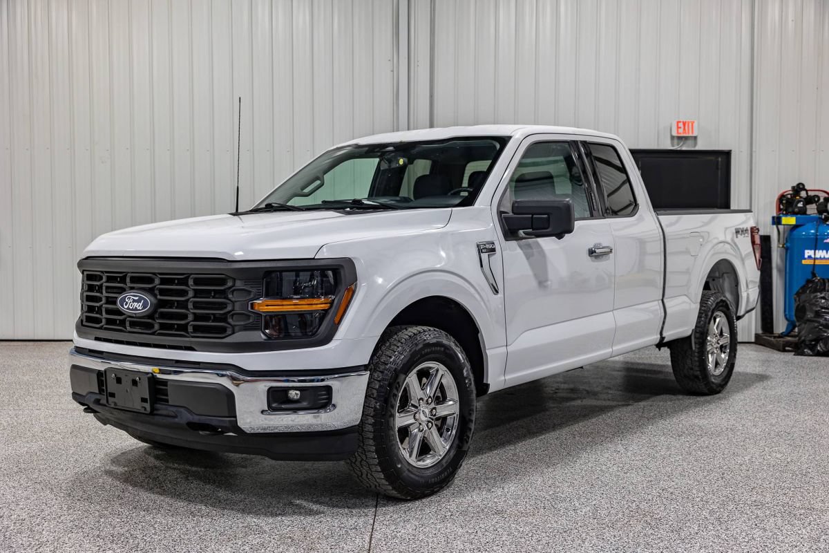 Used 2024 Ford F150 XLT w/ FX4 Off-Road Package AWD/4WD image 1
