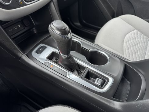 Certified 2020 Chevrolet Equinox LS w/ LS Convenience Package image 31