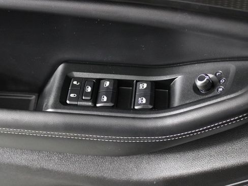 Used 2025 Jeep Grand Cherokee Laredo X RWD image 23