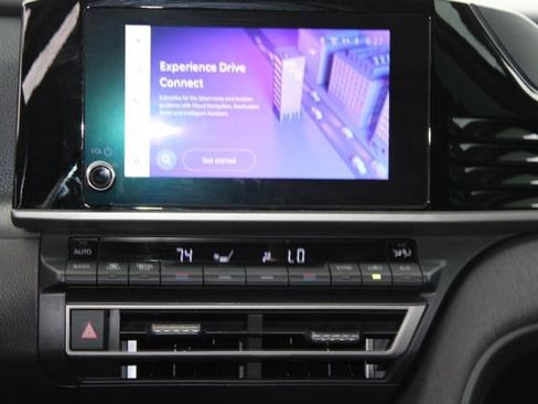 Used 2025 Toyota Camry LE image 17