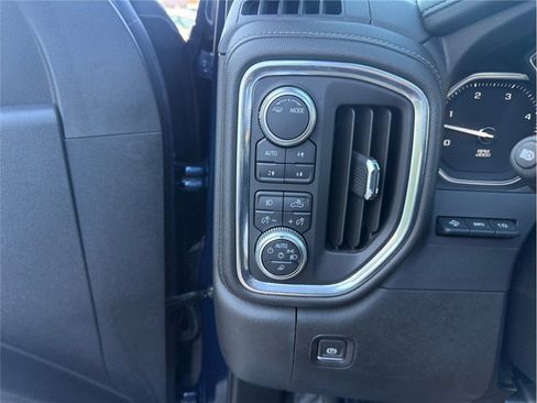 Used 2020 GMC Sierra 2500 Denali w/ Denali Ultimate Package AWD/4WD image 29