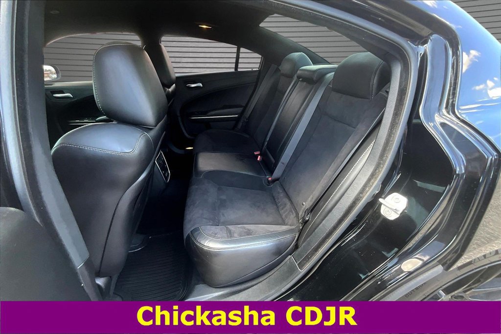 Used 2022 Dodge Charger R/T w/ Plus Group RWD image 21