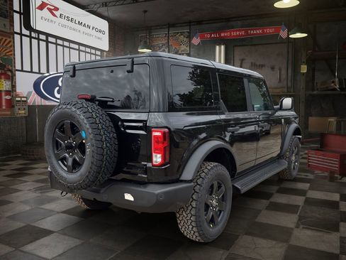 Used 2025 Ford Bronco Big Bend image 6