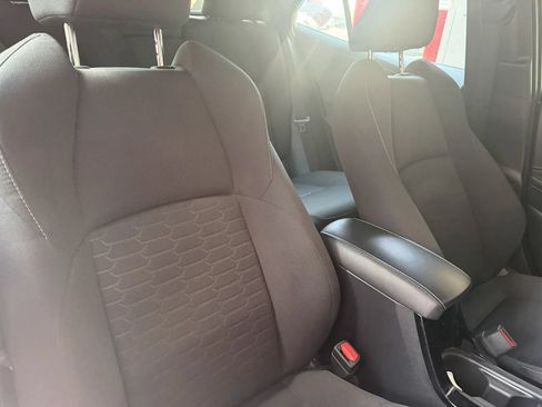 Used 2022 Toyota Corolla SE FWD image 13