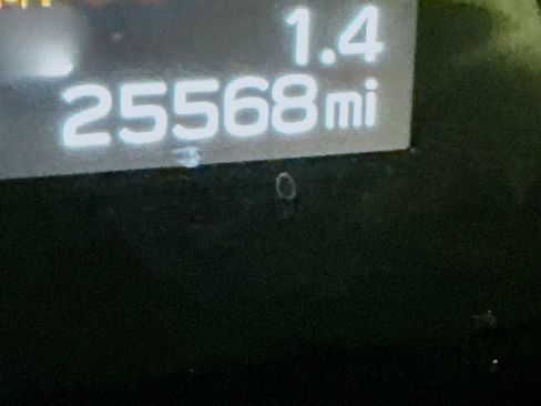 Used 2024 Subaru Crosstrek 2.0i Premium image 18