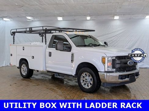 Used 2018 Ford F350 XL w/ XL Decor Group image 1