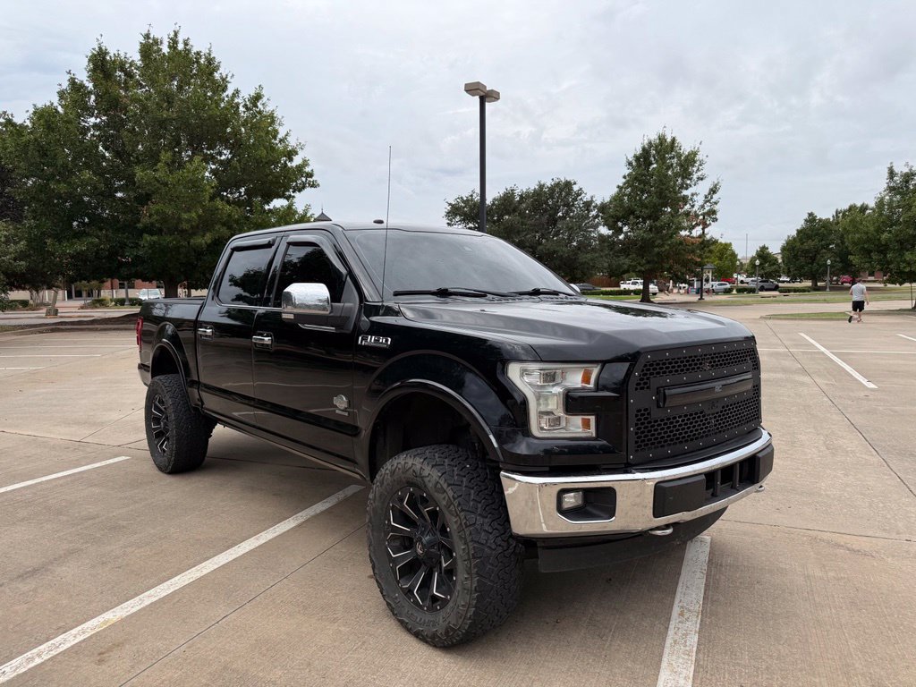 Used 2017 Ford F150 King Ranch w/ Equipment Group 601A Luxury AWD/4WD image 17
