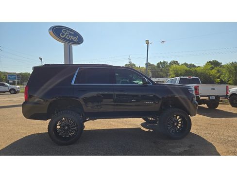 Used 2020 Chevrolet Tahoe LS AWD/4WD image 6