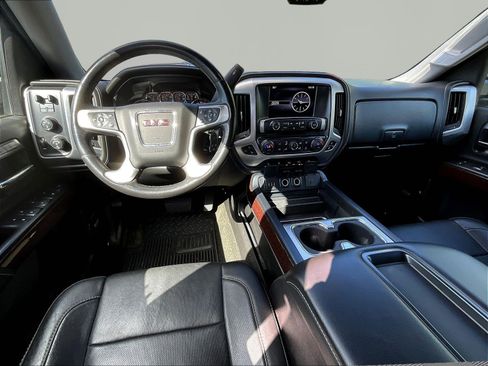 Used 2015 GMC Sierra 1500 SLT w/ SLT Crew Cab Value Package AWD/4WD image 8