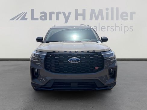 New 2026 Ford Explorer ST AWD/4WD image 8