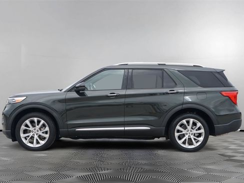 Certified 2022 Ford Explorer Platinum w/ Premium Technology Package AWD/4WD image 7