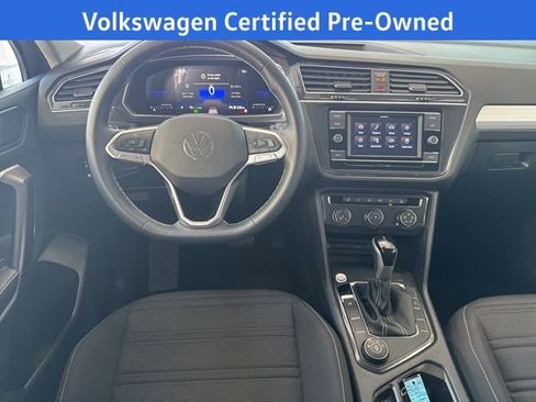 Used 2024 Volkswagen Tiguan S image 17