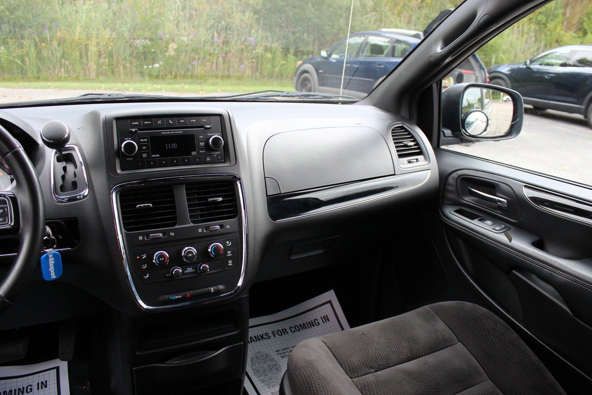 Used 2017 Dodge Grand Caravan SE FWD image 20