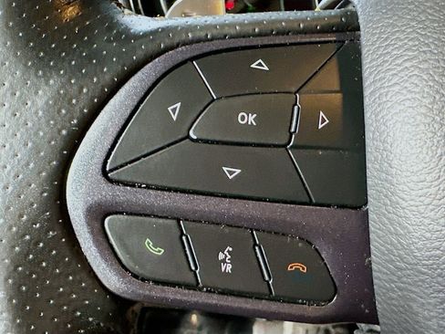 Used 2023 Dodge Durango R/T w/ Hemi Orange Plus Package image 24