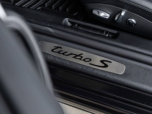 Used 2011 Porsche 911 Turbo S AWD/4WD image 29