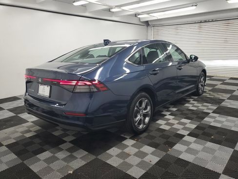 Used 2024 Honda Accord EX image 6