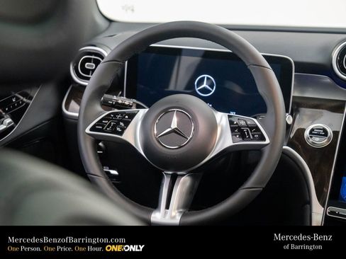 New 2026 Mercedes-Benz GLC 300 4MATIC image 12