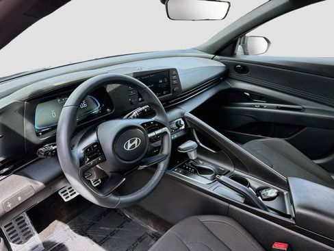 Certified 2026 Hyundai Elantra Sport FWD image 9
