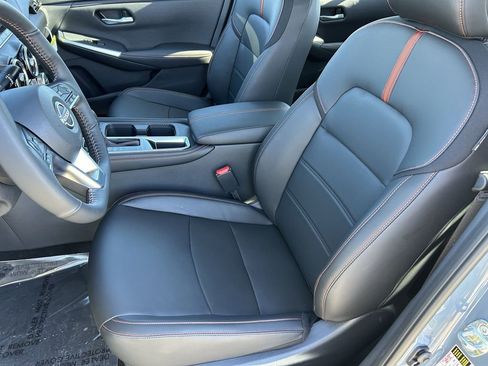 New 2025 Nissan Sentra SR w/ SR Premium Package image 12