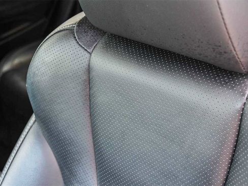 Used 2021 Subaru Forester Limited image 25