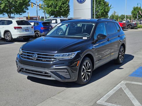 Used 2023 Volkswagen Tiguan S w/ Driver Assistance Package FWD image 11