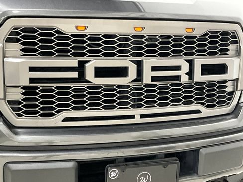 Used 2018 Ford F150 XLT w/ Equipment Group 302A Luxury AWD/4WD image 29