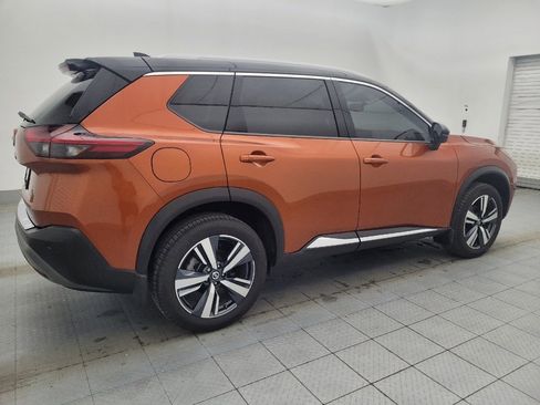 Used 2021 Nissan Rogue SL w/ Premium Package image 10