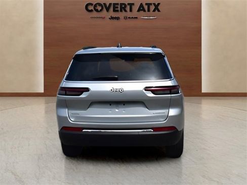 New 2025 Jeep Grand Cherokee L Laredo w/ Luxury Tech Group I image 7