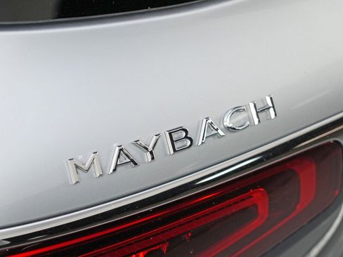 Used 2022 Mercedes-Benz Maybach GLS 600 4MATIC image 89