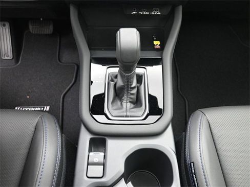New 2025 Subaru Forester Limited image 13